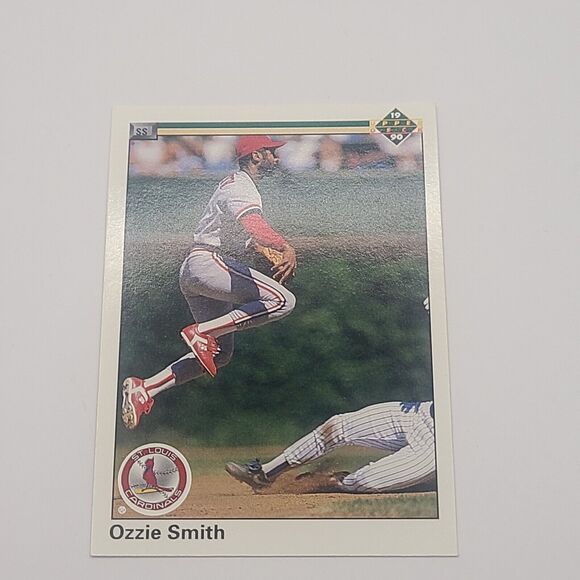 1990 Upper Deck - #225 Ozzie Smith - Picture 1 of 2